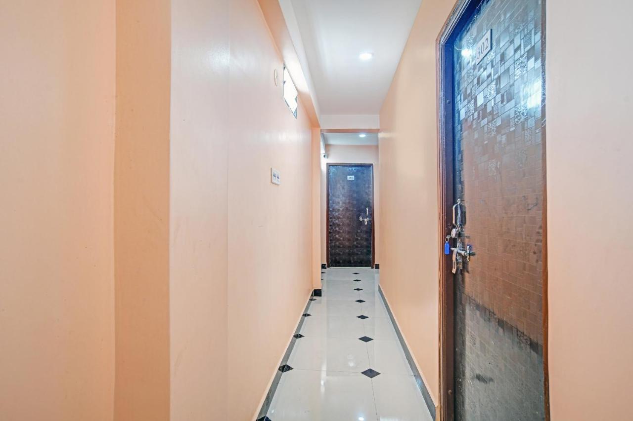 Oyo 79454 Shree Laxmi Palace Ξενοδοχείο Ujjain Εξωτερικό φωτογραφία